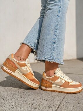 Nike Air Force 1 Shadow Women Size 8 Beige Peach Platform Sneakers Casual Shoes
